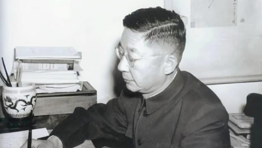 2025今晚澳门开特马统计,情人节高段位送礼指南,多元化方案执行策略_内测版V9.74